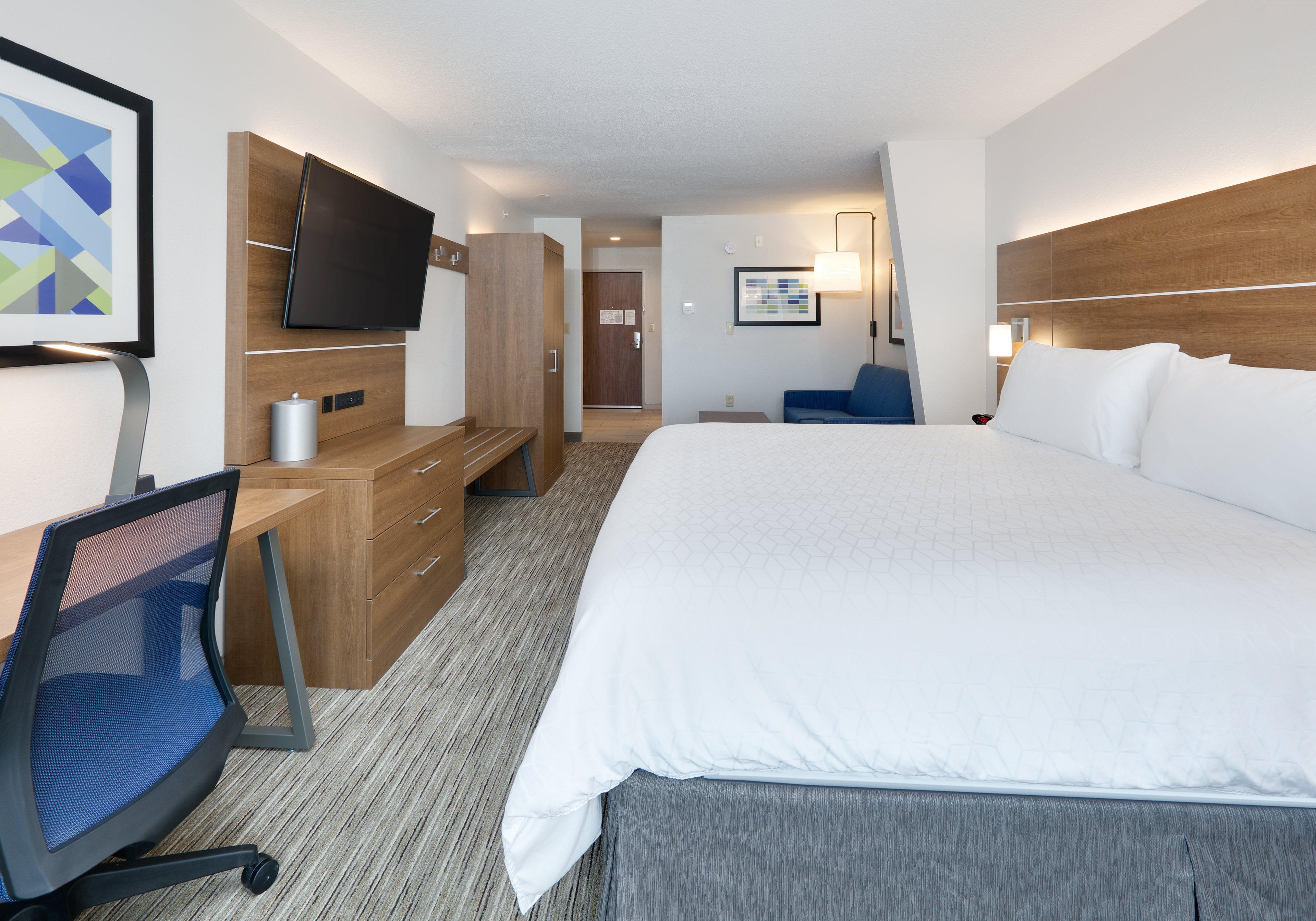 Holiday Inn Express & Suites San Antonio Nw Near Seaworld By Ihg Exterior photo